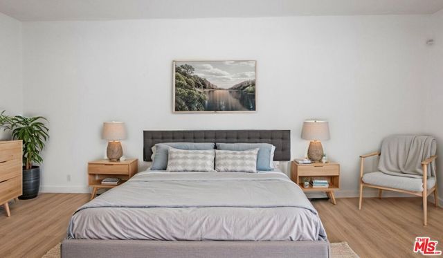 5035 Escobedo Drive, Woodland Hills (los Angeles), CA 91364