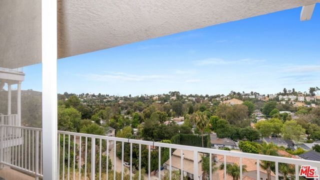5035 Escobedo Drive, Woodland Hills (los Angeles), CA 91364