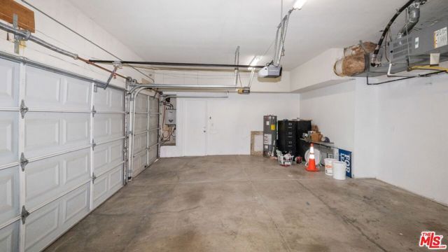 5035 Escobedo Drive, Woodland Hills (los Angeles), CA 91364