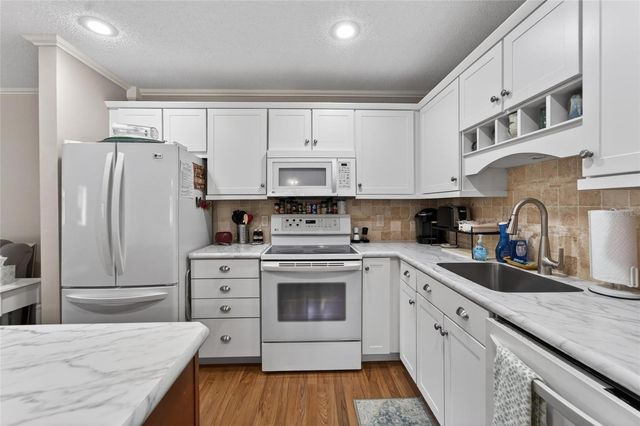 301 KINGS BOULEVARD 138, Sun City Center, FL 33573