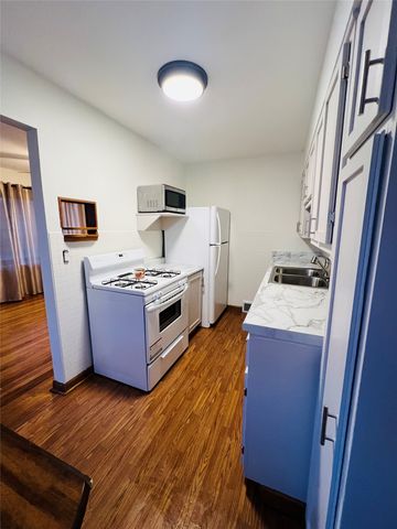 1189 Mason Avenue, Des Moines, IA 50315