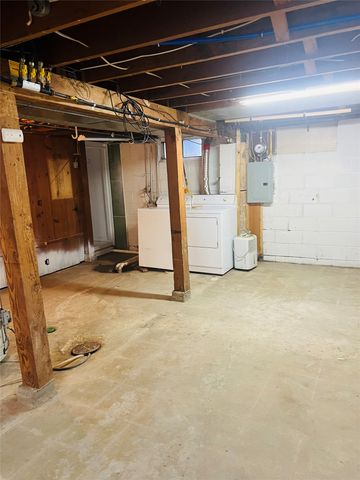 1189 Mason Avenue, Des Moines, IA 50315