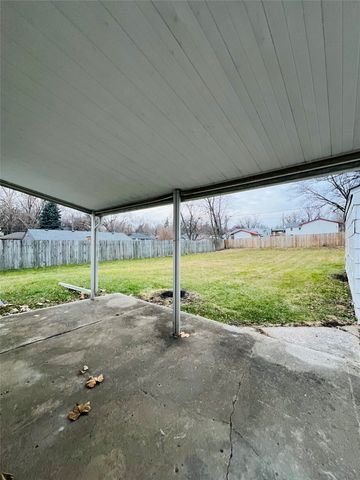 1189 Mason Avenue, Des Moines, IA 50315