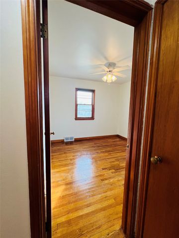 1189 Mason Avenue, Des Moines, IA 50315