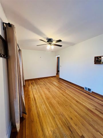 1189 Mason Avenue, Des Moines, IA 50315