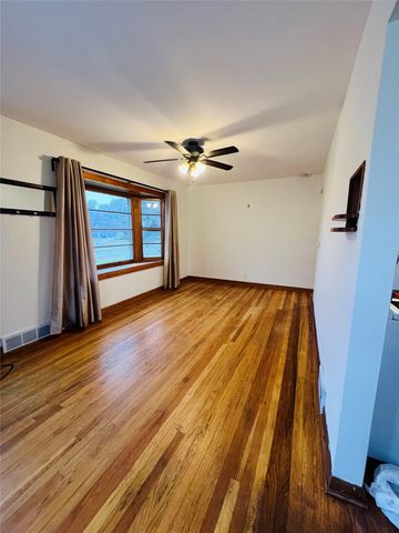 1189 Mason Avenue, Des Moines, IA 50315