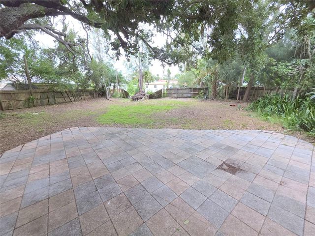 1222 ELDRIDGE STREET, Clearwater, FL 33755