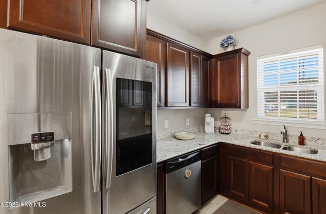 1216 Red Bay Place, Leland, NC 28451