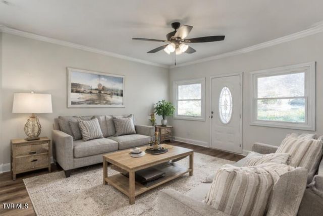 2230 Dave Buck Road, Johnson City, TN 37601