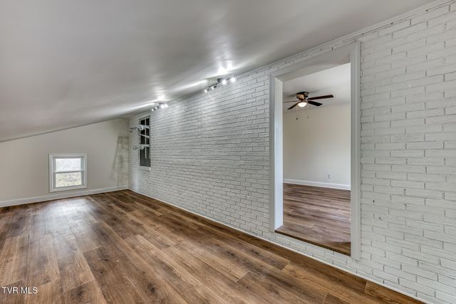 2230 Dave Buck Road, Johnson City, TN 37601