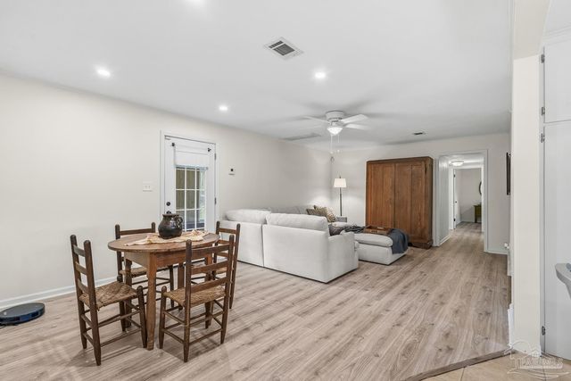 6617 Ravine St, Milton, FL 32570