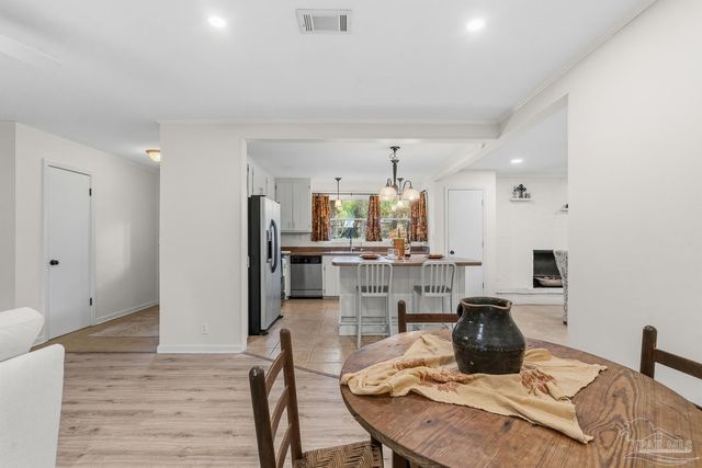 6617 Ravine St, Milton, FL 32570