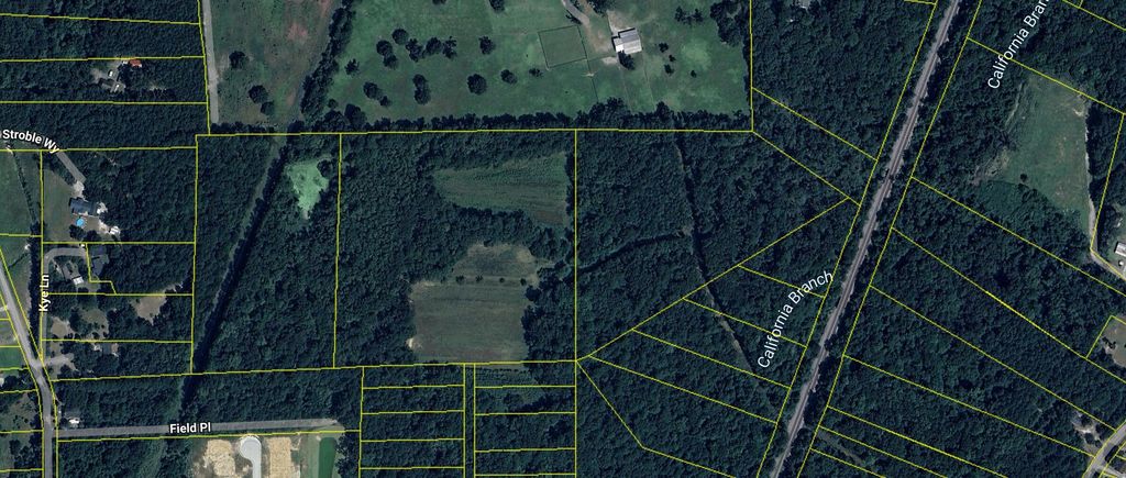 Image 1 of property listing at 170 Field Place, Moncks Corner, SC 29461