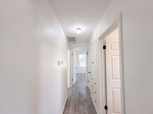 719 N Crescent Ave, Lodi, CA 95240