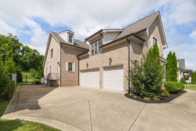 3648 Ronstadt Rd, Thompsons Station, TN 37179