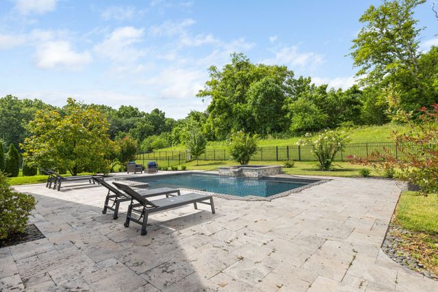 3648 Ronstadt Rd, Thompsons Station, TN 37179