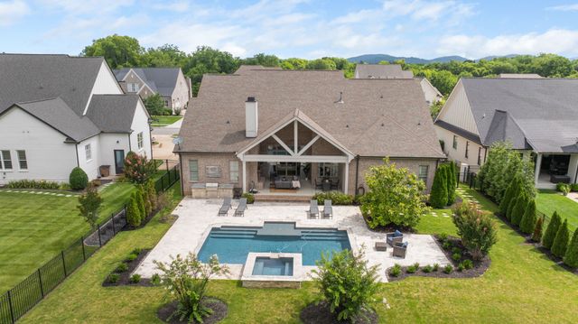 3648 Ronstadt Rd, Thompsons Station, TN 37179