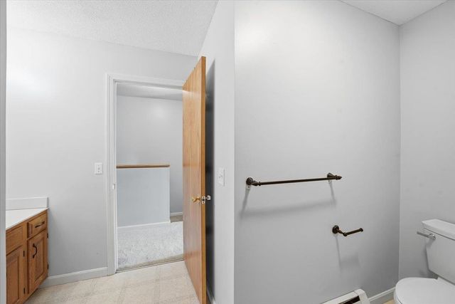 60 Brickyard Rd Unit 5, Essex Junction, VT 05452