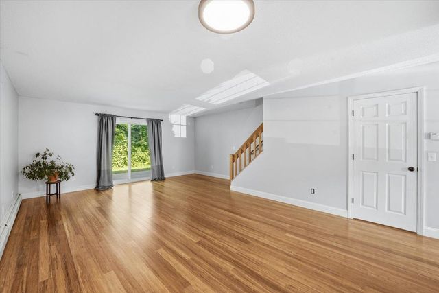 60 Brickyard Rd Unit 5, Essex Junction, VT 05452