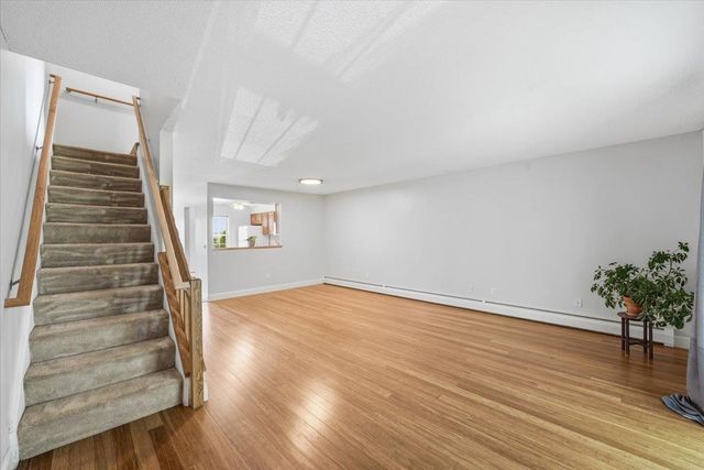 60 Brickyard Rd Unit 5, Essex Junction, VT 05452