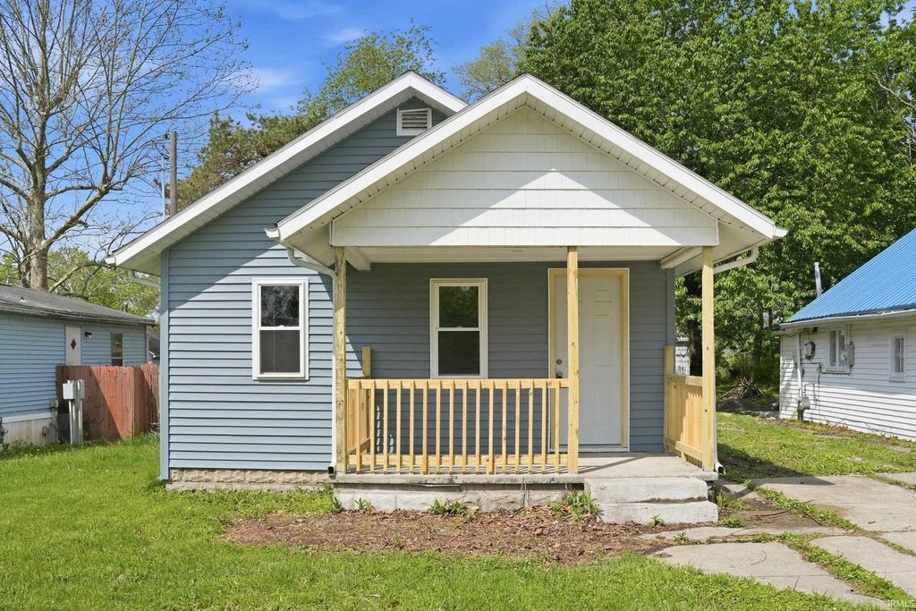 6904 Elzey Street, Fort Wayne, IN 46809