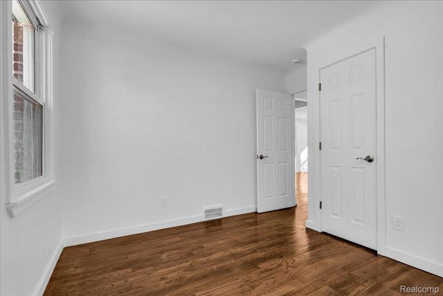 18985 Rosemont Avenue, Detroit, MI 48219