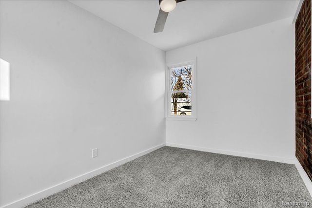 18985 Rosemont Avenue, Detroit, MI 48219