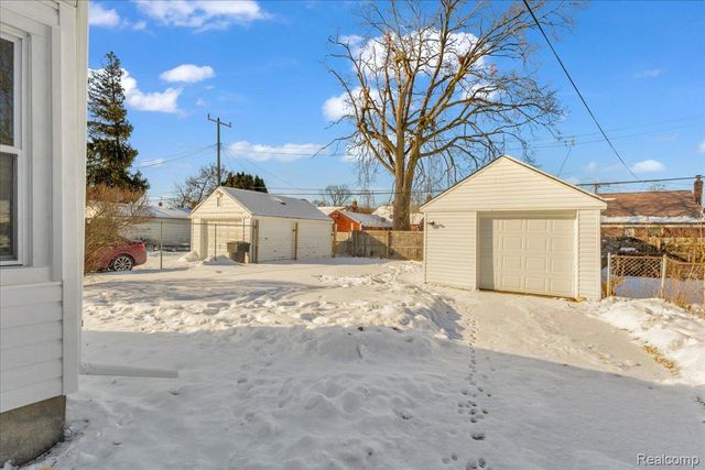 18985 Rosemont Avenue, Detroit, MI 48219