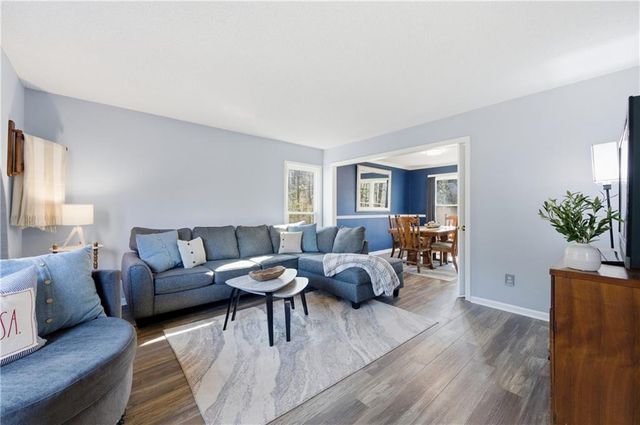 4510 Wedewer Way, Woodstock, GA 30188