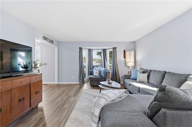 4510 Wedewer Way, Woodstock, GA 30188