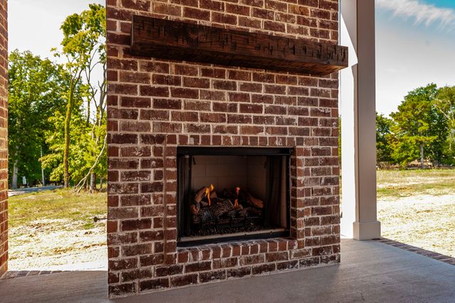 339 Raintree Dr, Hendersonville, TN 37075