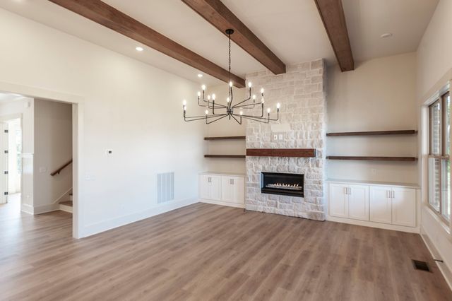 339 Raintree Dr, Hendersonville, TN 37075