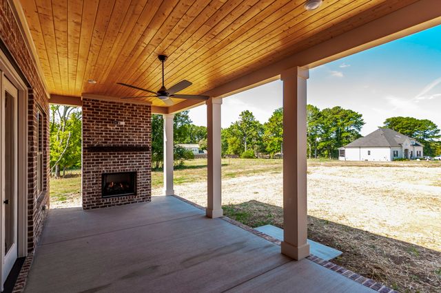 339 Raintree Dr, Hendersonville, TN 37075