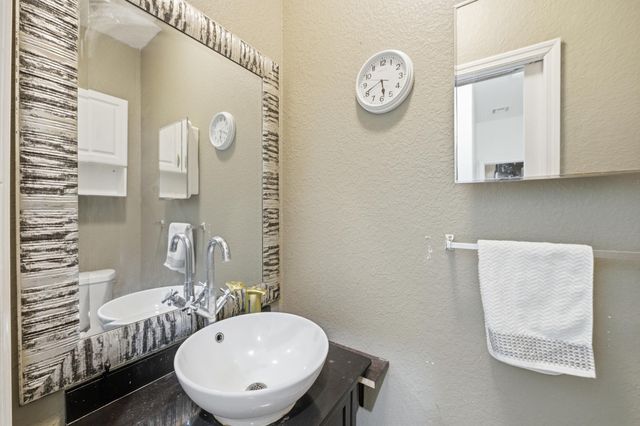 11823 N 67th Pl Place N, The Acreage, FL 33412