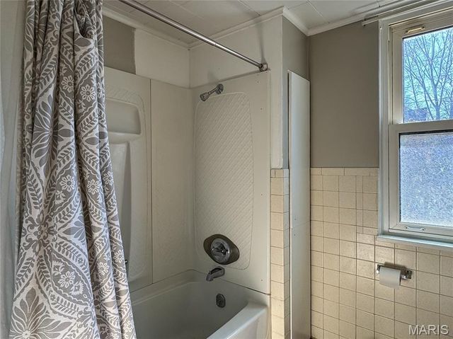 315 N 4th St, Belleville, IL 62220