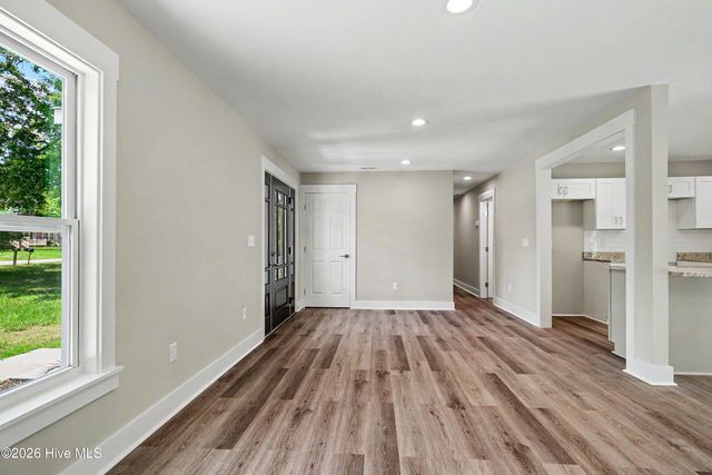 5314 Autumn Drive, Wilmington, NC 28409