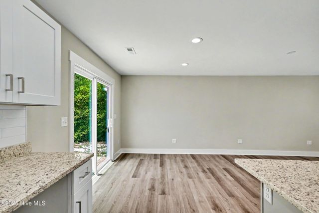5314 Autumn Drive, Wilmington, NC 28409