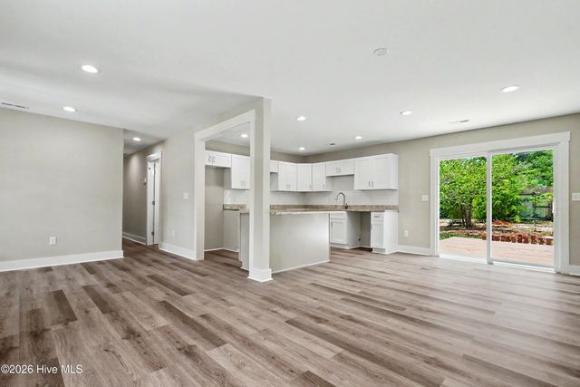 5314 Autumn Drive, Wilmington, NC 28409