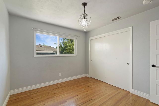 512 Sturla St, Lodi, CA 95240