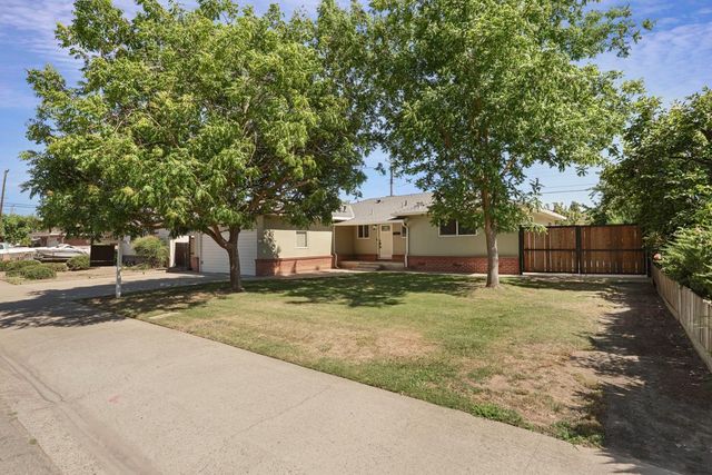 512 Sturla St, Lodi, CA 95240