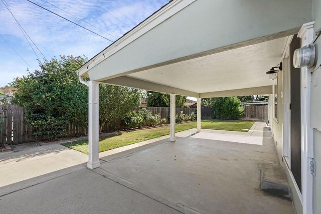 512 Sturla St, Lodi, CA 95240