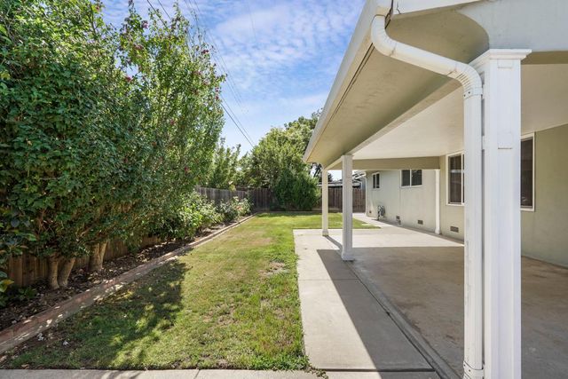 512 Sturla St, Lodi, CA 95240