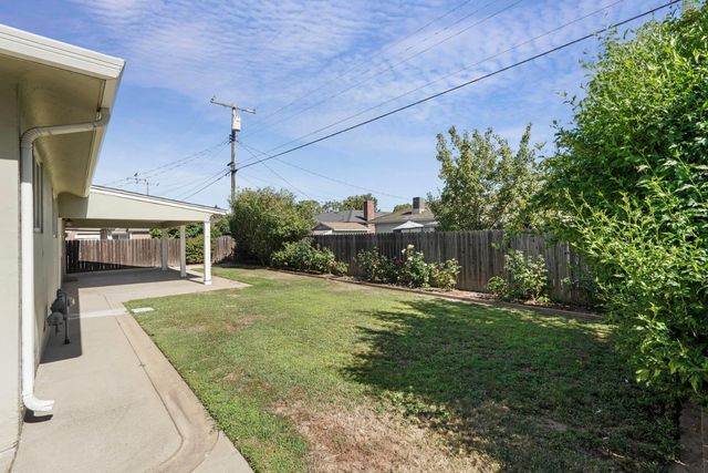 512 Sturla St, Lodi, CA 95240
