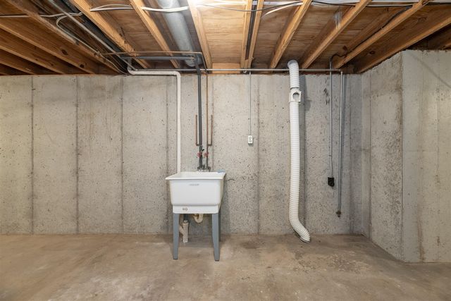 3320 Scots Pine Way 4, Portage, MI 49024