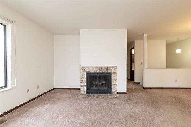 3320 Scots Pine Way 4, Portage, MI 49024