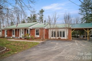 185 O O King Drive, Flat Rock, NC 28731