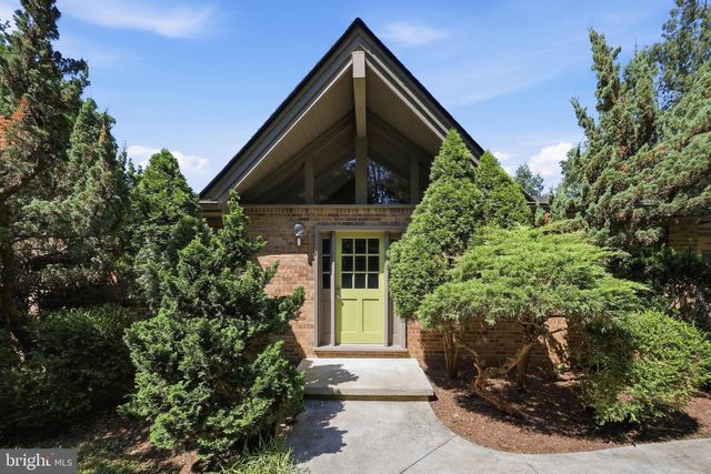 8315 ROCKY SPRINGS RD, Frederick, MD 21702