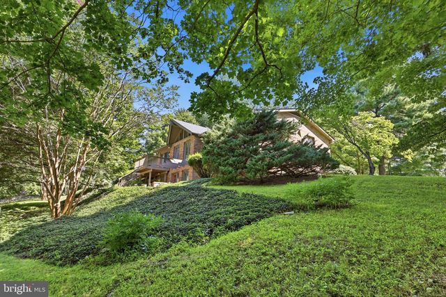 8315 ROCKY SPRINGS RD, Frederick, MD 21702