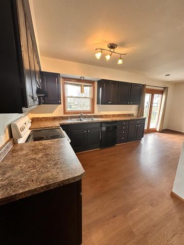 333 S Hickory Street, Mauston, WI 53948