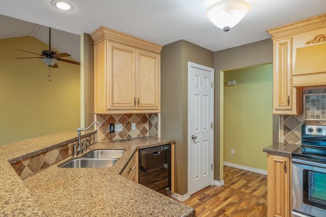 160 Dwight, Hawkins, TX 75765